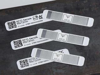 RFID labels met antenne